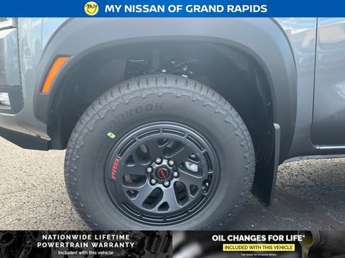 New 2026 Nissan Frontier PRO-4X w/ Tow Package AWD/4WD image 10
