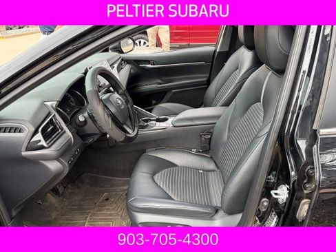 Used 2023 Toyota Camry SE image 6