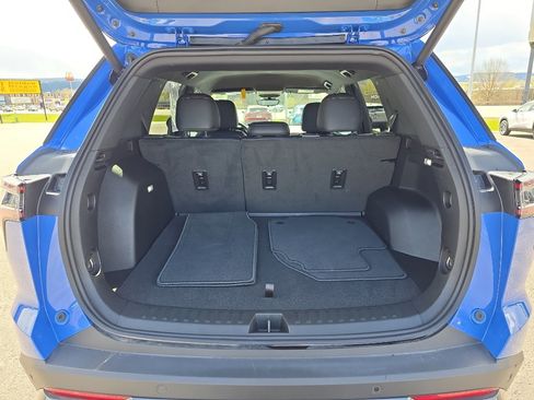 Certified 2025 Chevrolet Equinox ACTIV w/ Safety and Technology Package AWD/4WD image 22