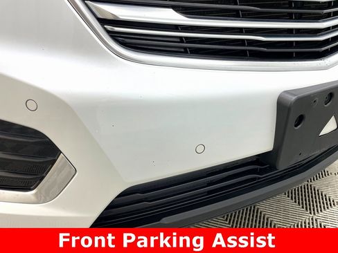 Used 2017 Cadillac XT5 Luxury w/ Driver Awareness Package image 19