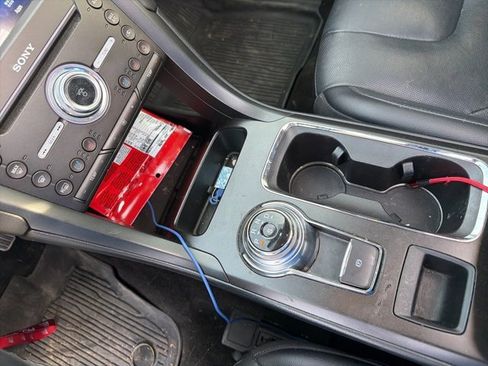 Used 2018 Ford Fusion Titanium image 28