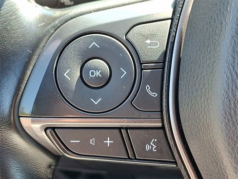 Used 2023 Toyota Camry XSE image 21