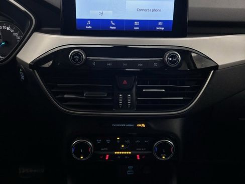 Used 2022 Ford Escape SE w/ Convenience Package image 19