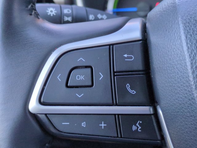 Used 2023 Toyota Highlander XLE AWD/4WD image 25