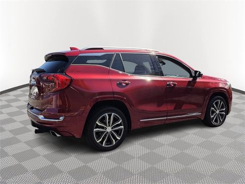 Used 2019 GMC Terrain Denali w/ Advanced Safety Package image 6