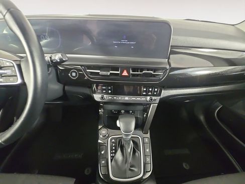 Used 2025 Kia Seltos S AWD/4WD image 11