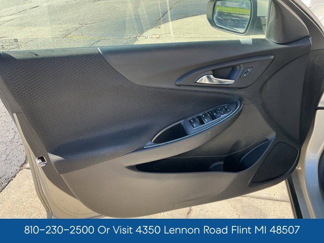 Used 2016 Chevrolet Malibu LT FWD image 15