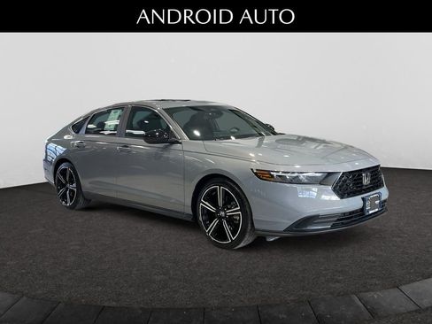 Used 2025 Honda Accord Sport image 6