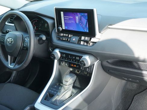 Used 2025 Toyota RAV4 XLE w/ Weather Package AWD/4WD image 28