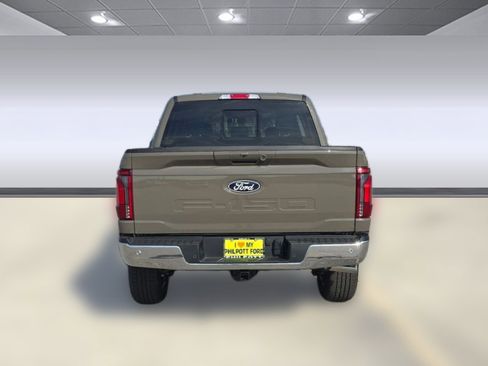 New 2025 Ford F150 Lariat w/ Equipment Group 501A Mid image 9