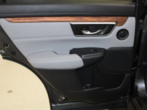 Used 2019 Honda CR-V EX-L image 16