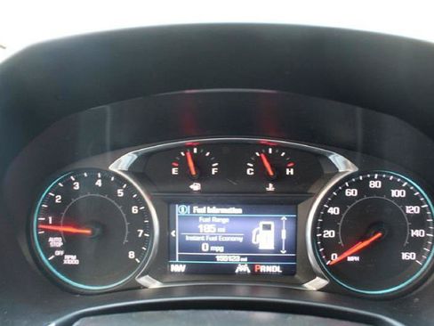 Used 2021 Chevrolet Equinox LT FWD image 20
