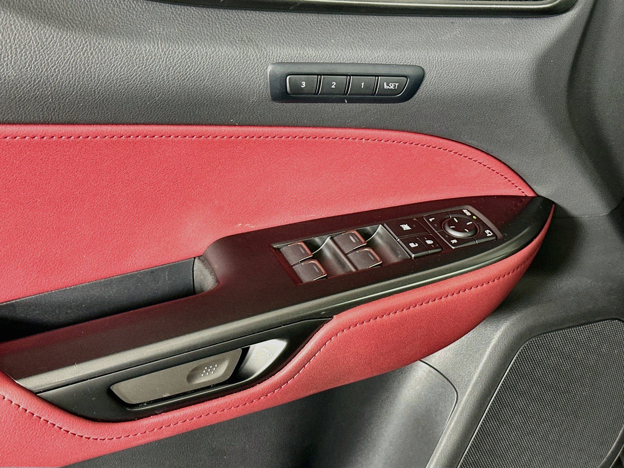 Used 2025 Lexus NX 250 FWD w/ Accessory Package (2T) image 15