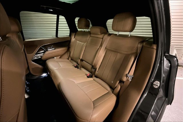 Certified 2023 Land Rover Range Rover SE AWD/4WD image 17