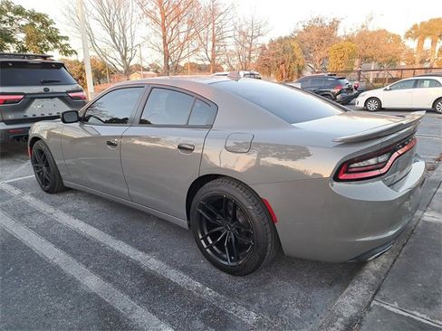 Used 2018 Dodge Charger SXT Plus w/ Quick Order Package 29J image 3