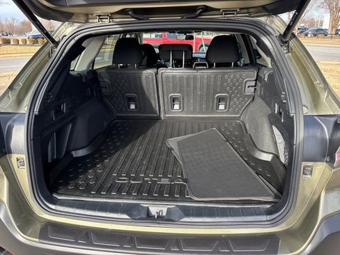 Used 2025 Subaru Outback Premium image 8