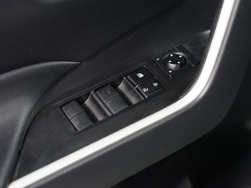 Certified 2023 Toyota RAV4 LE image 29