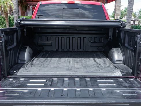 Used 2015 Ford F150 XLT RWD image 9
