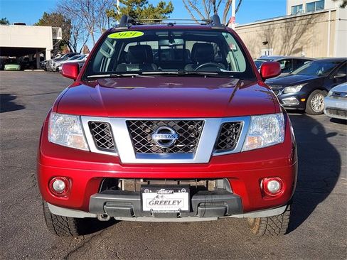 Used 2021 Nissan Frontier PRO-4X w/ Pro-4x Utility Package image 5