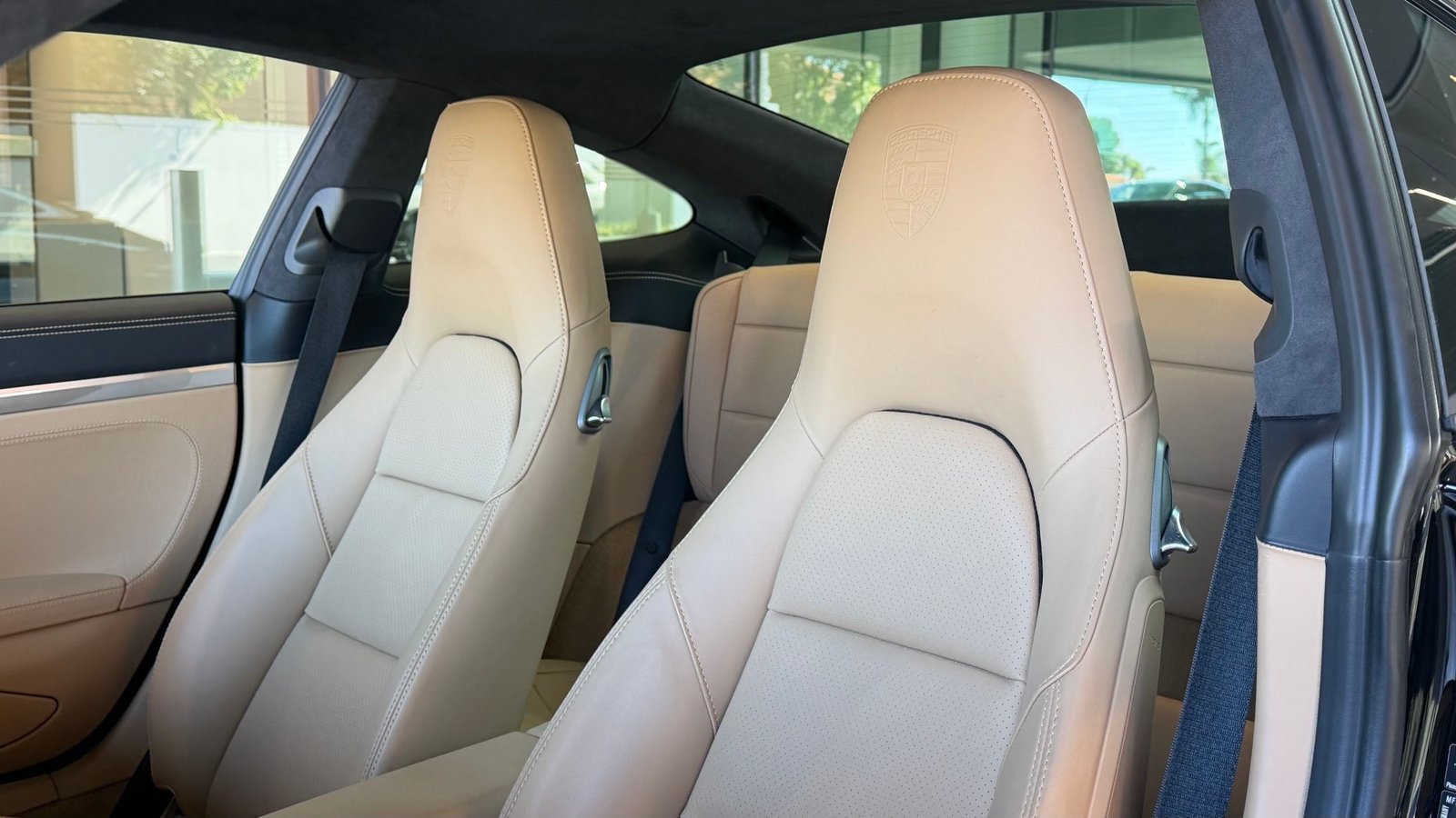 Certified 2014 Porsche 911 Carrera 4S AWD/4WD image 15