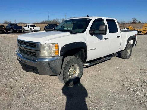 Used 2009 Chevrolet Silverado 2500 W/T image 1