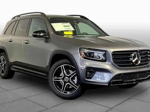 New 2026 Mercedes-Benz GLB 250 4MATIC image 19