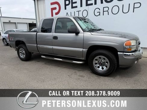 Used 2006 GMC Sierra 1500 SLE w/ Light Duty Power Package AWD/4WD image 2
