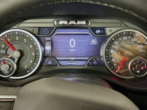 New 2026 RAM 1500 4x4 Crew Cab image 12