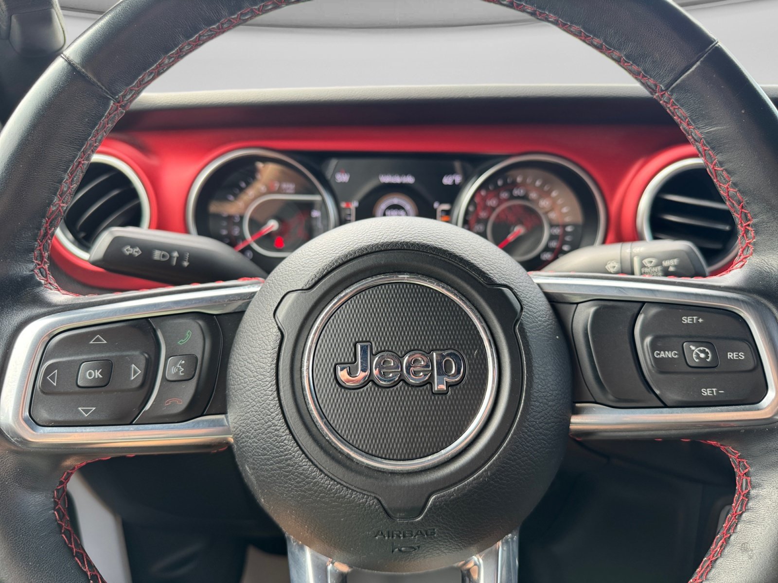 Used 2021 Jeep Wrangler Rubicon AWD/4WD image 18
