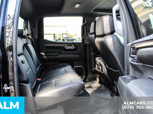 Used 2024 Chevrolet Silverado 1500 RST AWD/4WD image 18