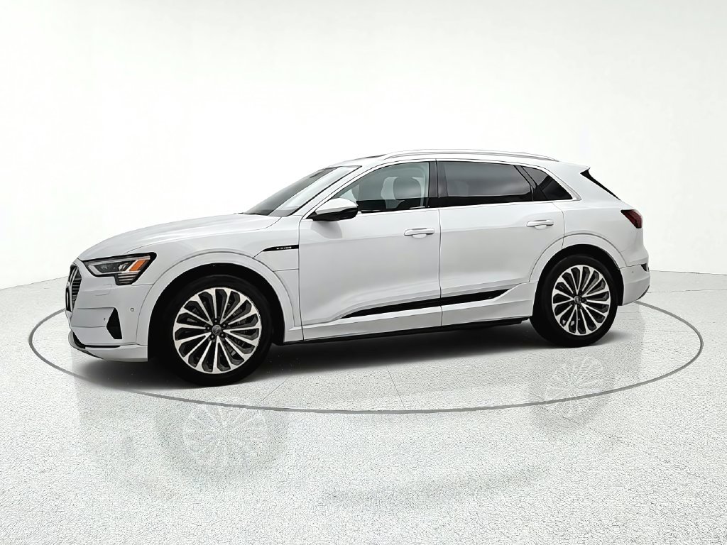 Used 2019 Audi e-tron Prestige w/ Prestige Package AWD/4WD image 3