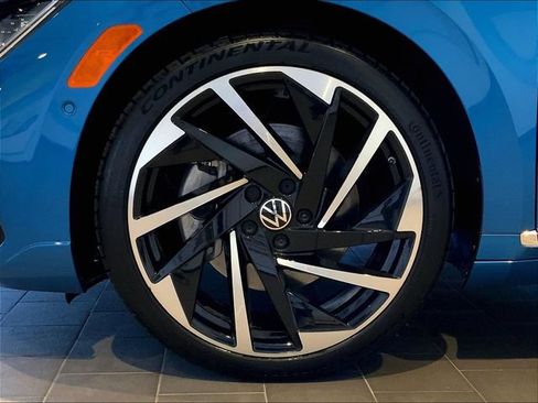 Used 2023 Volkswagen Arteon SEL Premium AWD/4WD image 9