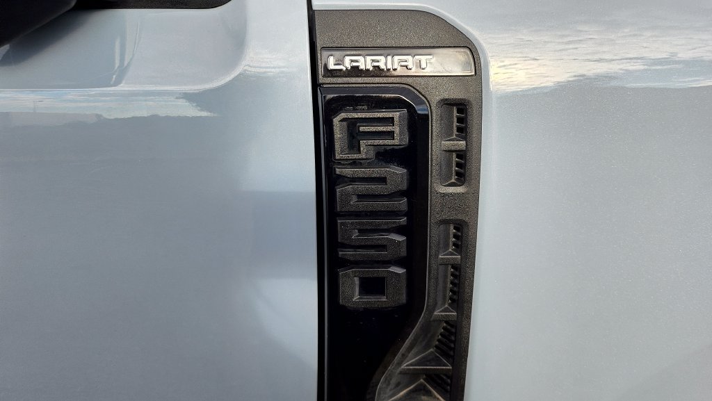 Used 2024 Ford F250 Lariat w/ Lariat Ultimate Package AWD/4WD image 17