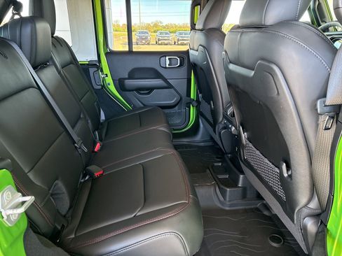 New 2026 Jeep Wrangler Unlimited Rubicon image 14