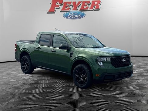 New 2025 Ford Maverick XLT w/ Black Appearance Package image 3