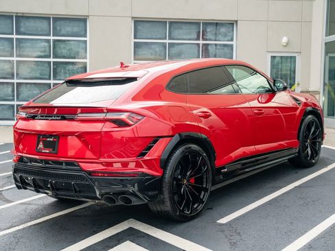 Used 2023 Lamborghini Urus S AWD/4WD image 13