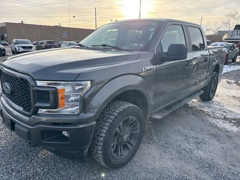Used 2018 Ford F150 XL w/ Equipment Group 101A Mid image 2