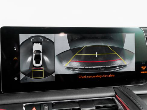 Used 2024 Lexus LC 500 Convertible image 44