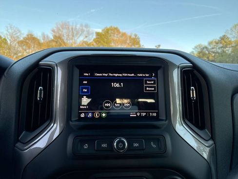 New 2026 Chevrolet Silverado 1500 Custom Trail Boss AWD/4WD image 26