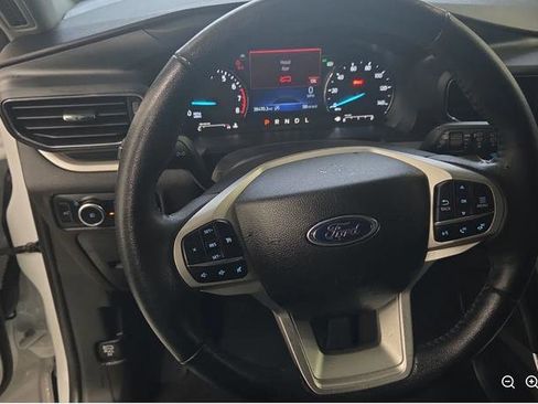 Used 2023 Ford Explorer XLT w/ Equipment Group 202A image 11