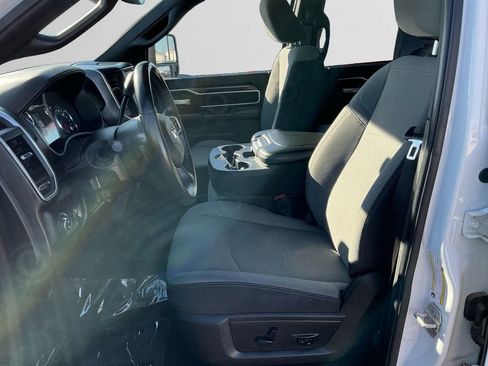 Used 2024 RAM 2500 Big Horn image 9