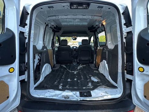 Used 2022 Ford Transit Connect XL image 15