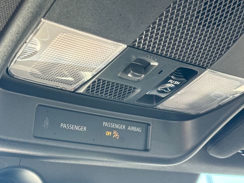 Used 2021 Mitsubishi Outlander GT image 34