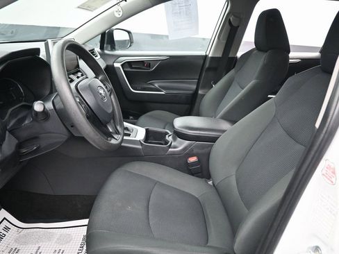 Used 2024 Toyota RAV4 LE image 23