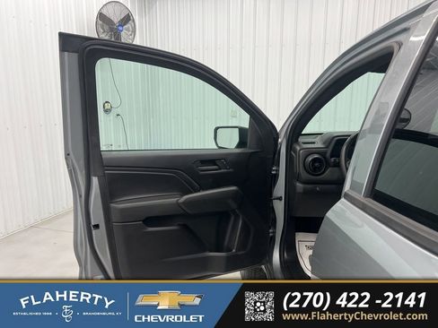 Used 2023 Chevrolet Colorado W/T image 8