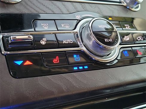 Used 2022 Lincoln Aviator Reserve w/ Equipment Group 201A image 11