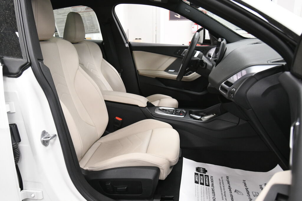 Used 2025 BMW 228i xDrive AWD/4WD image 26