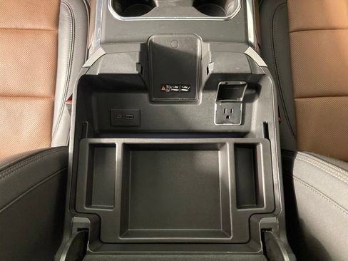 Used 2024 Chevrolet Silverado 3500 High Country w/ High Country Premium Package AWD/4WD image 13