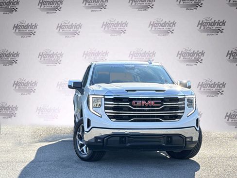 Used 2023 GMC Sierra 1500 SLT w/ SLT Premium Plus Package AWD/4WD image 2