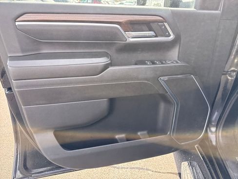 Used 2024 Chevrolet Silverado 2500 LT image 12